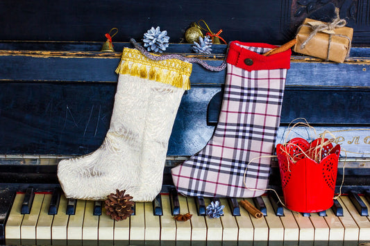 6 Classical Songs for Christmas and the Holidays